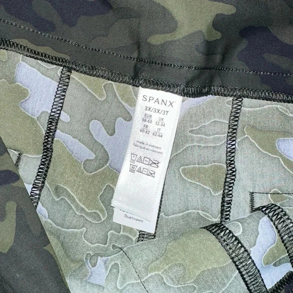 SPANX Pull On Stretch Sunshine 6” Shorts Size 3XL Green Camo Athletic NWT - Picture 5 of 8